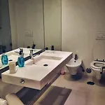 In Santos * Лісабон